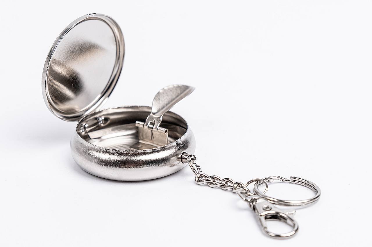 Taschenaschenbecher Taschenaschenbecher